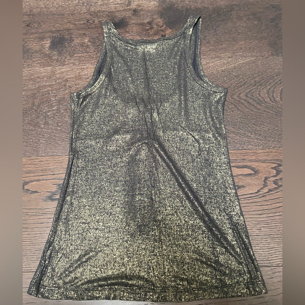 Metallic button front tank - Picture 6 of 6